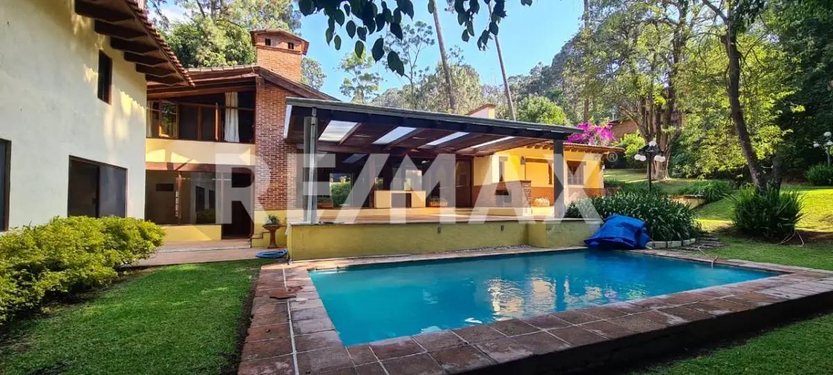 secondary property images 0