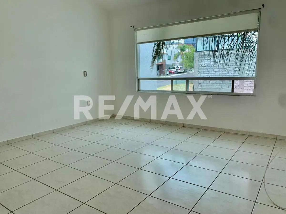 secondary property images 3