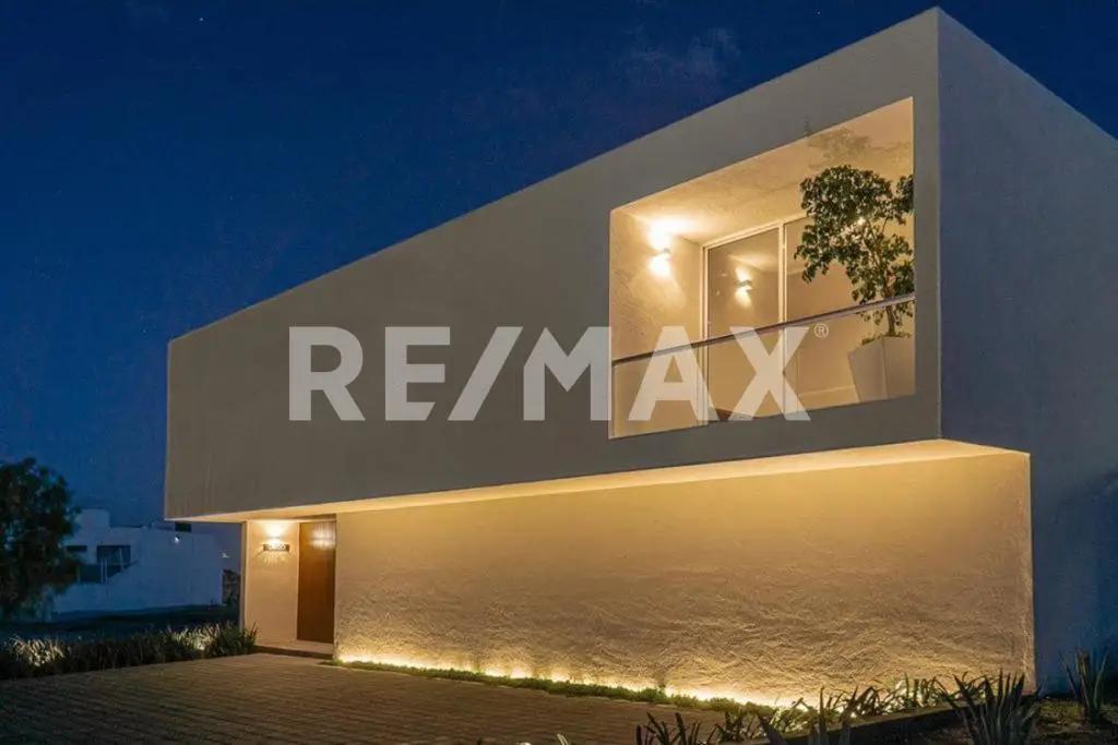 secondary property images 0