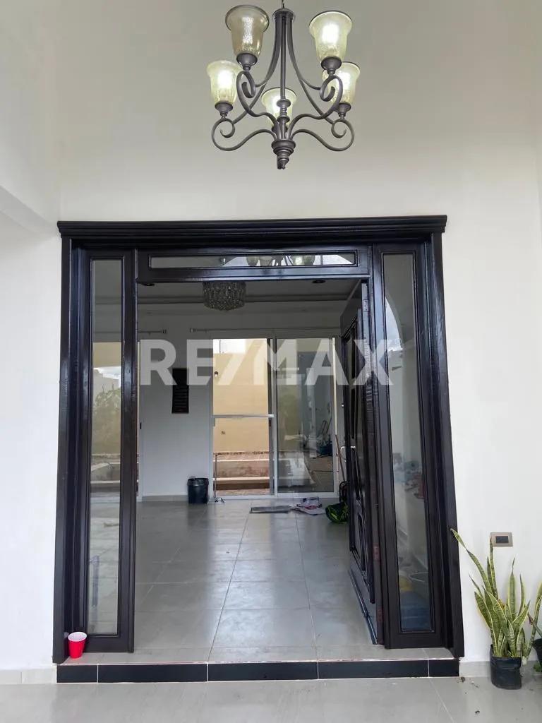 secondary property images 0