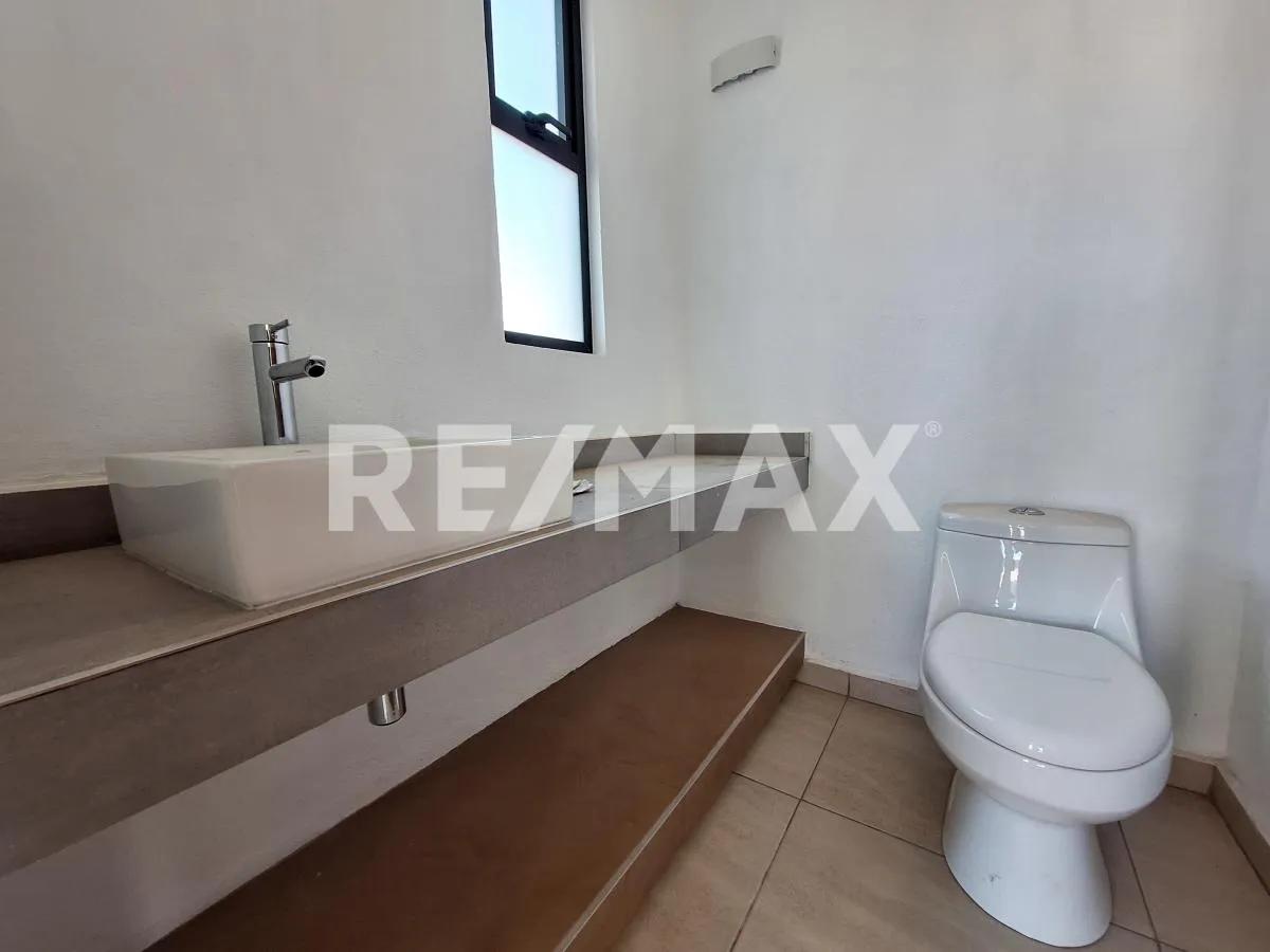 secondary property images 0