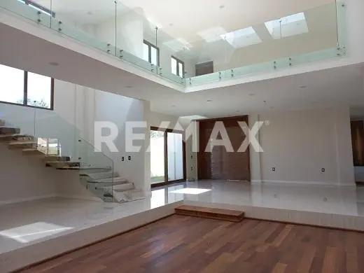 secondary property images 0