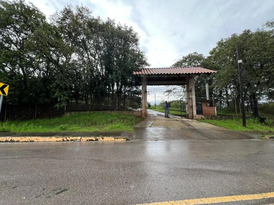 secondary property images 2