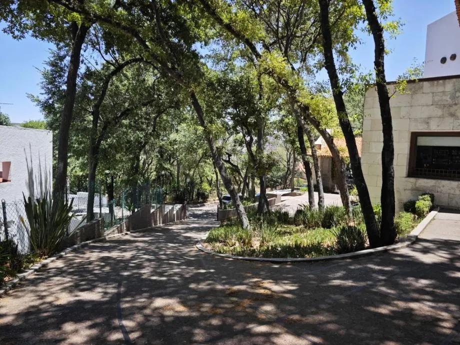 secondary property images 3