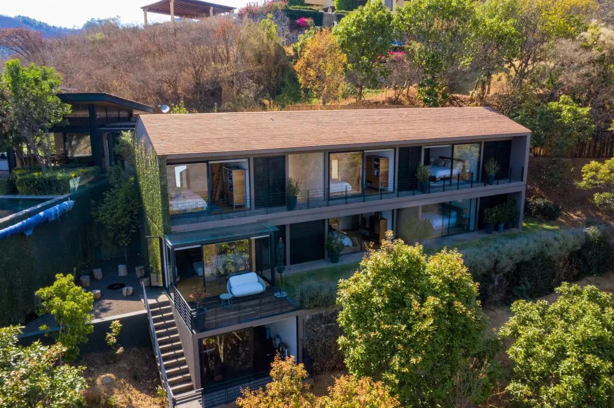 secondary property images 0