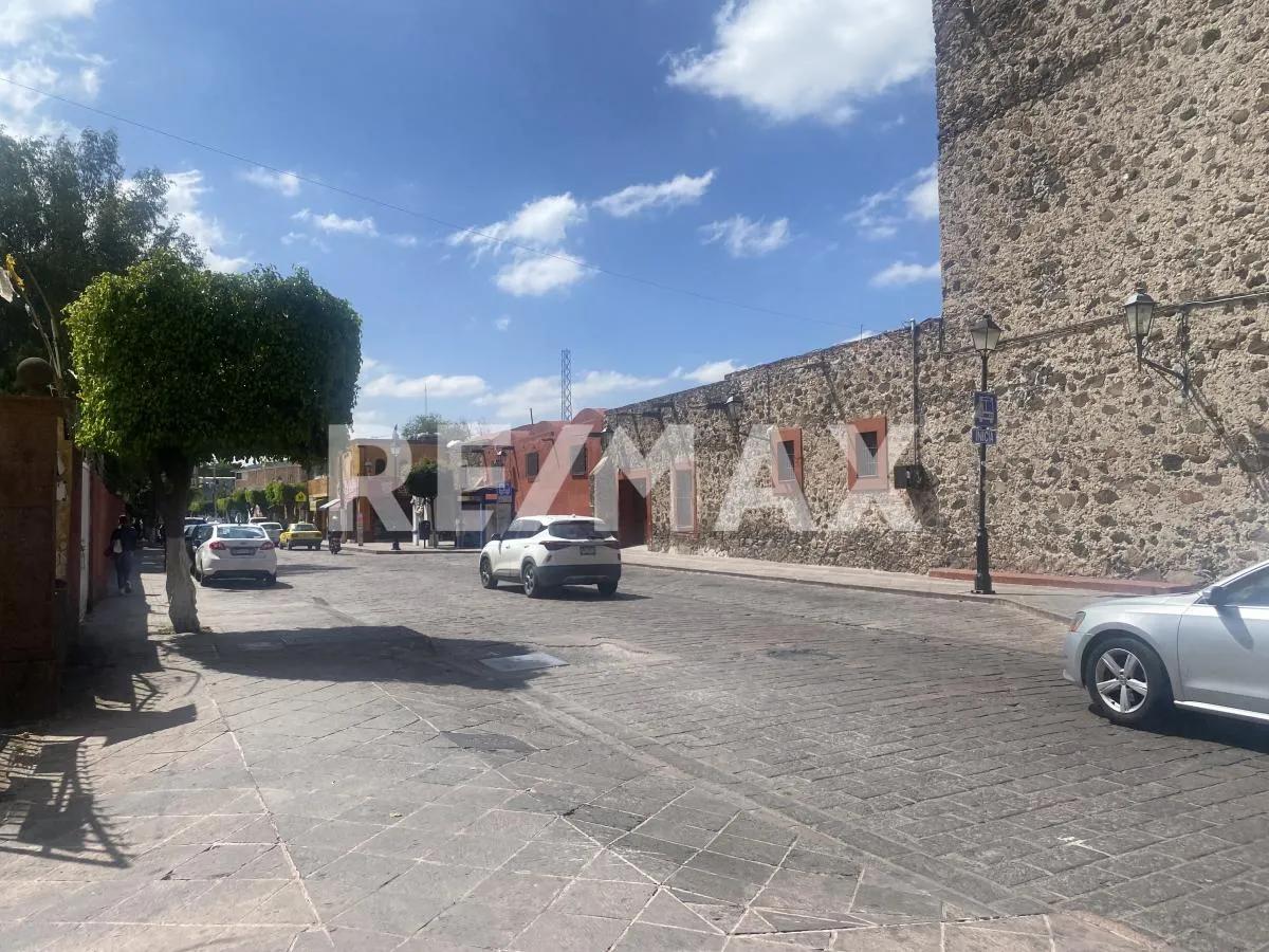 secondary property images 0