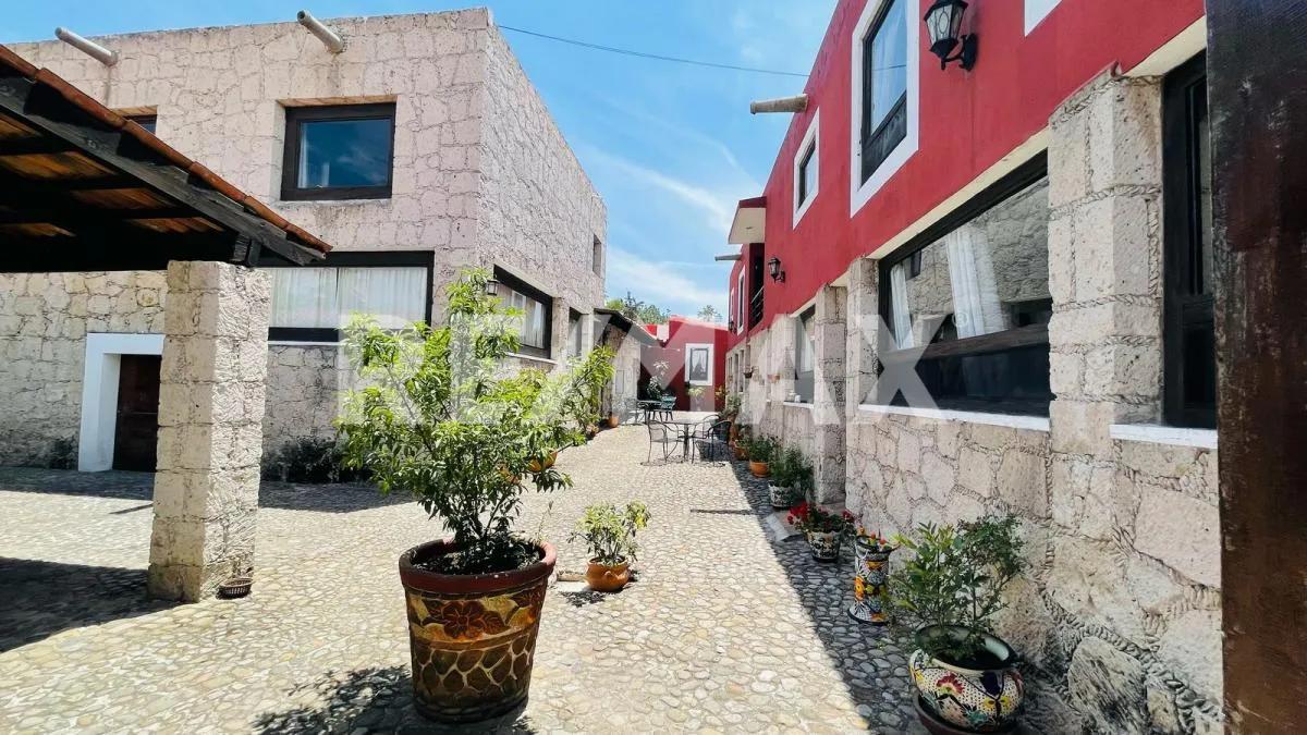 secondary property images 3