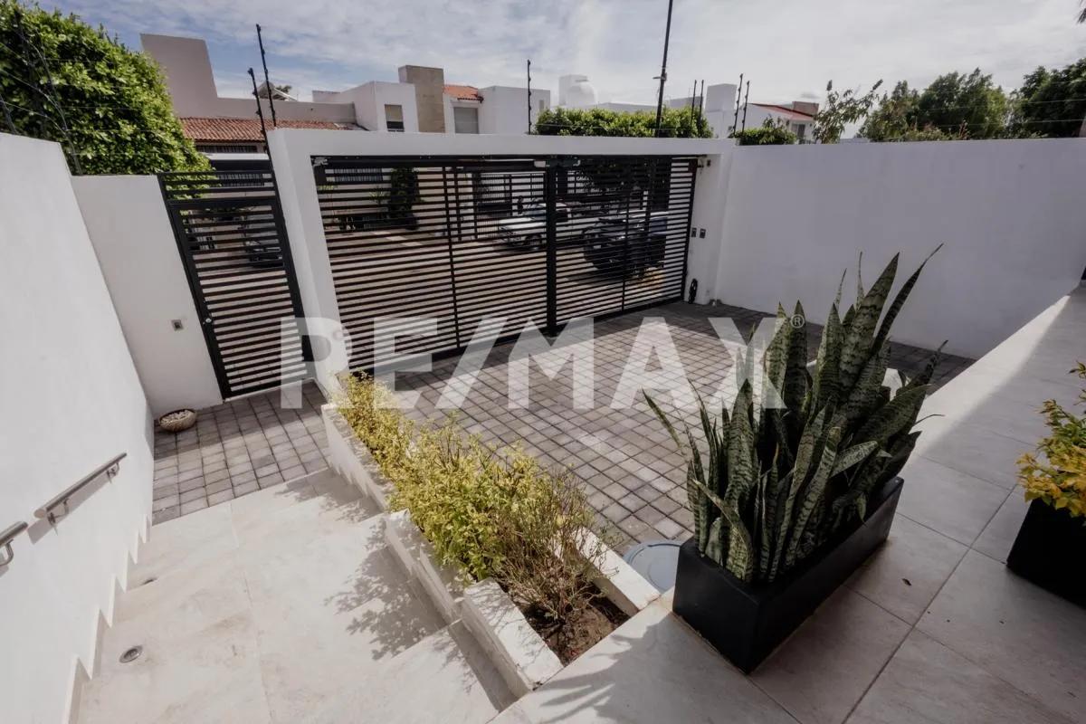 secondary property images 0