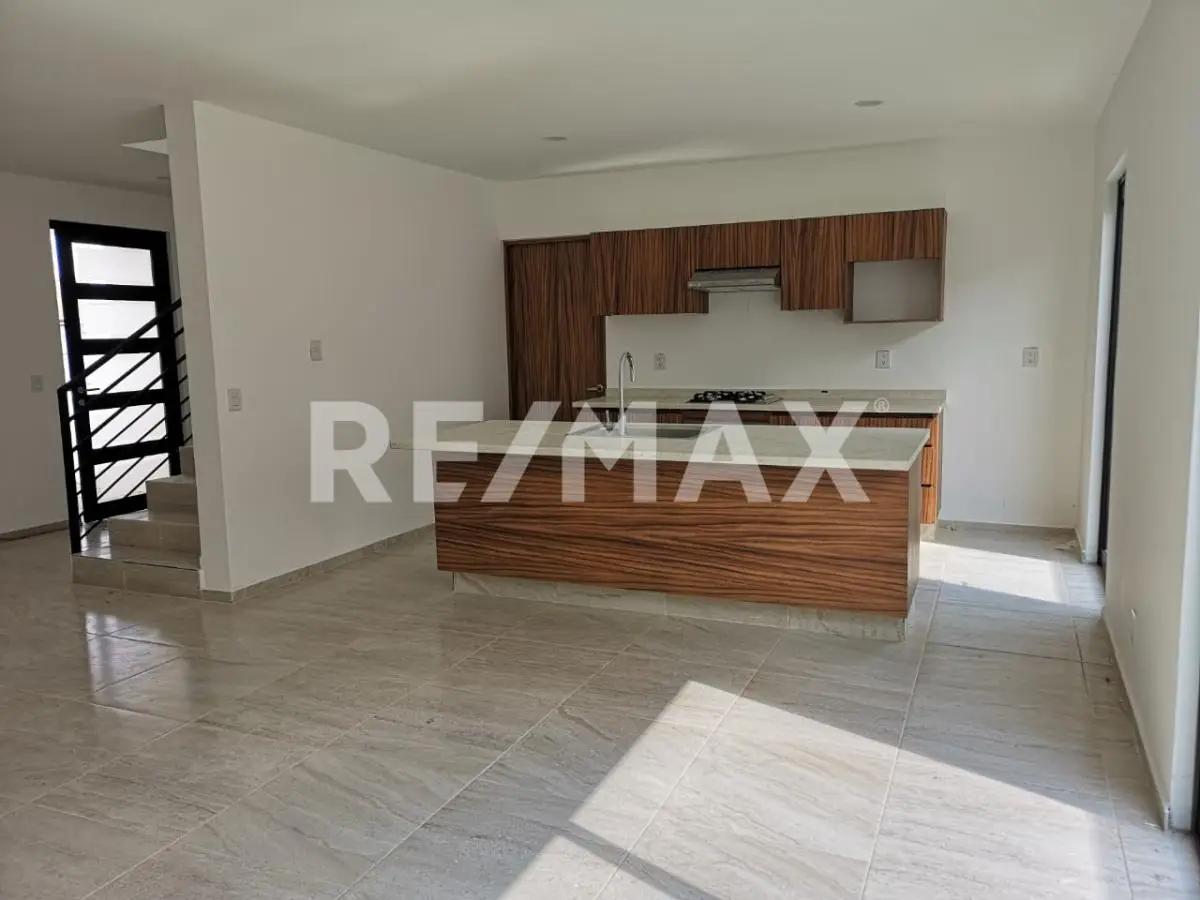 secondary property images 0