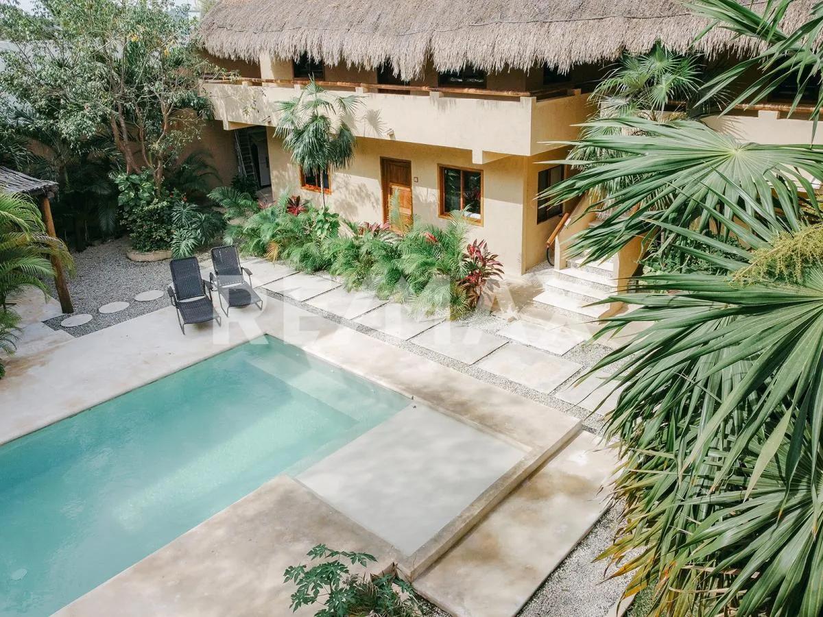 secondary property images 0