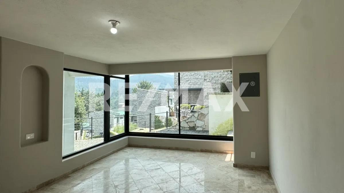 secondary property images 0