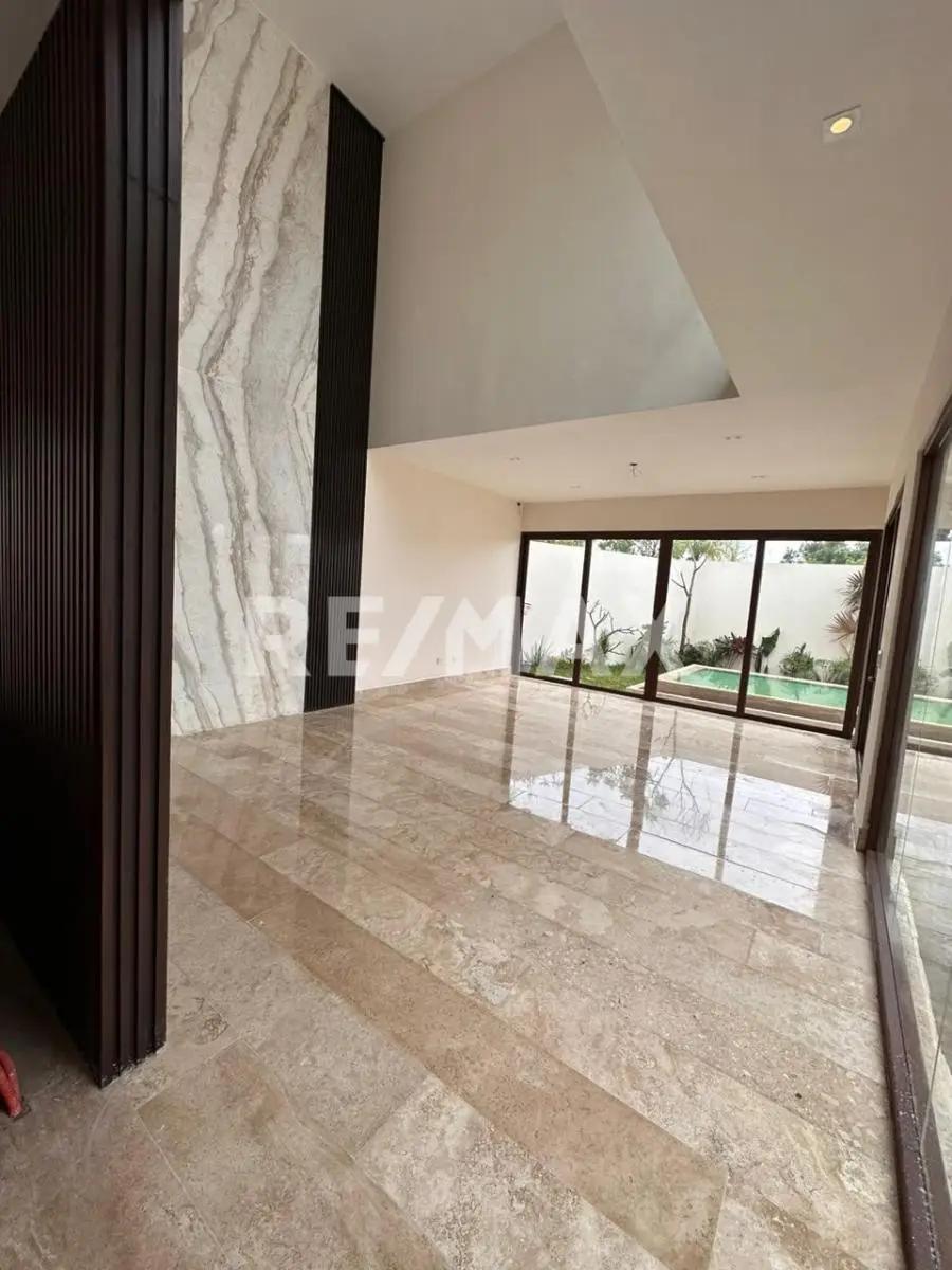 secondary property images 0