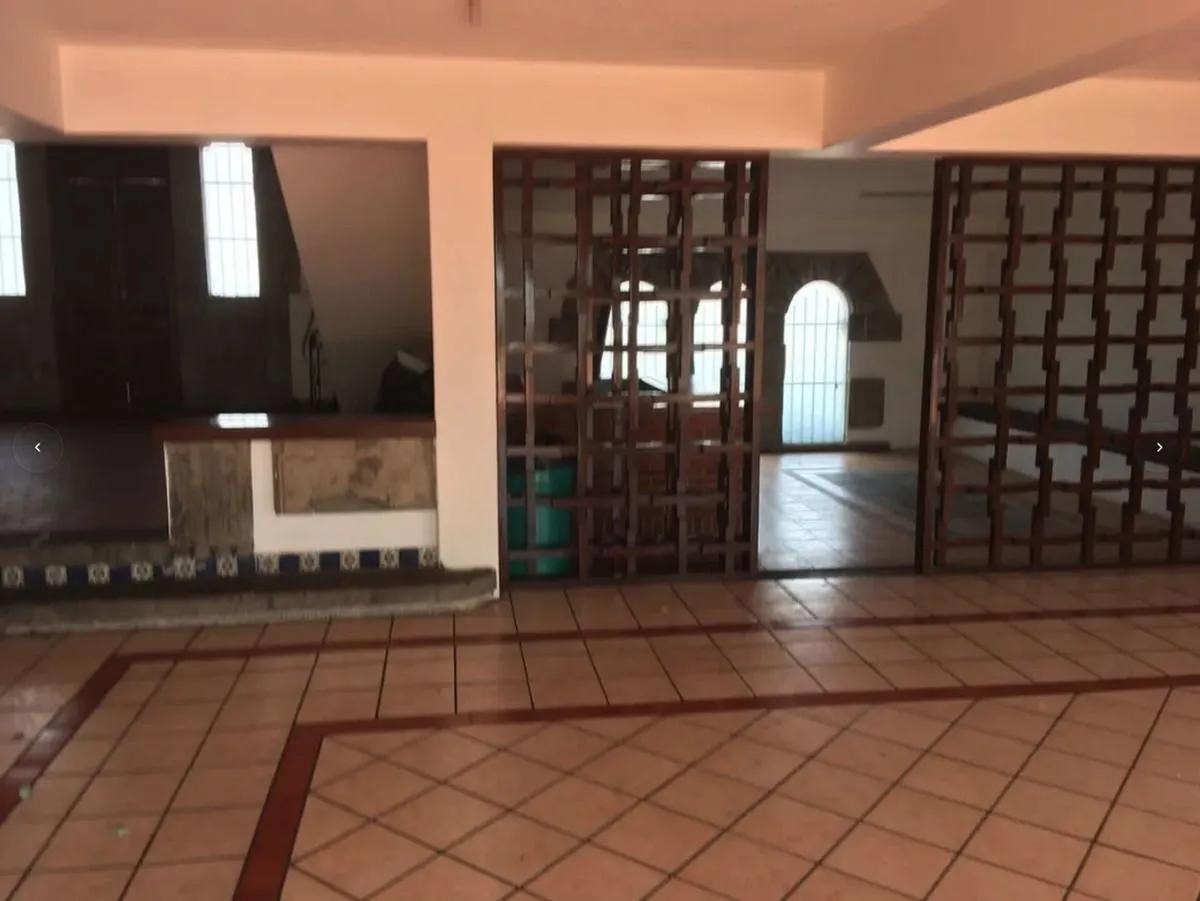 secondary property images 0