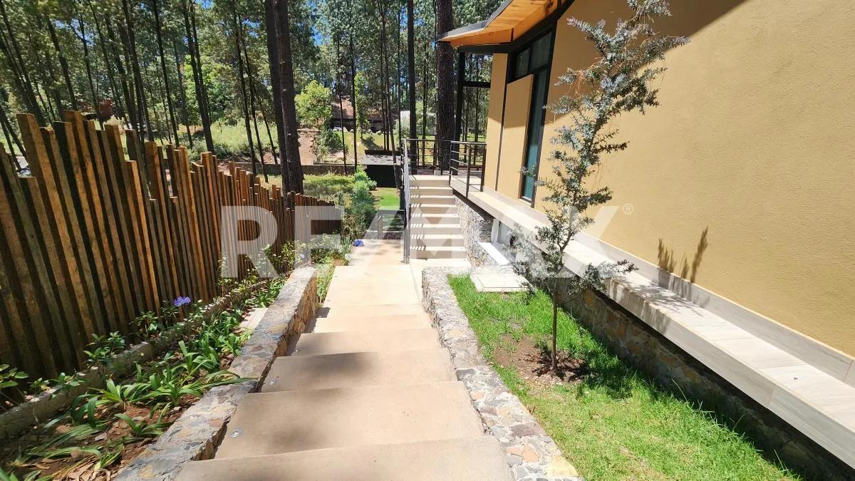 secondary property images 2