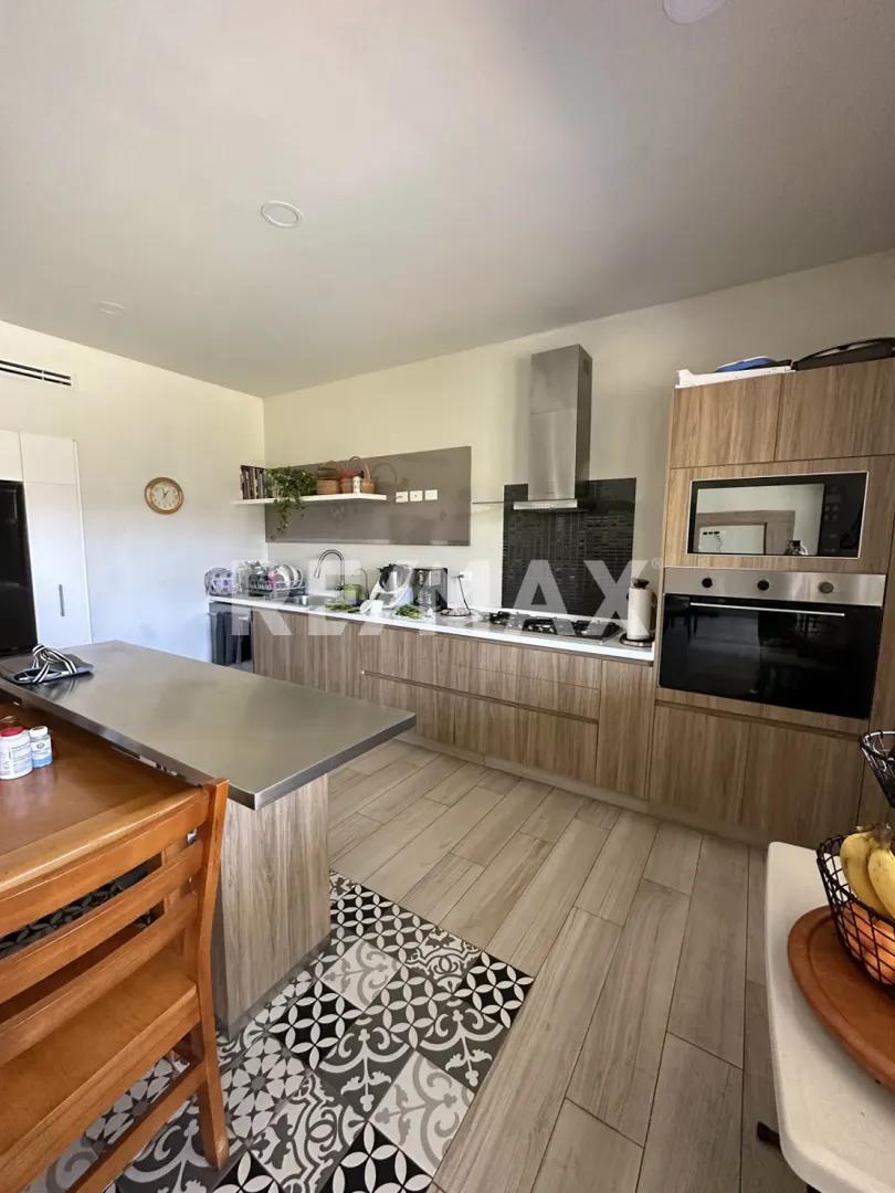 secondary property images 3