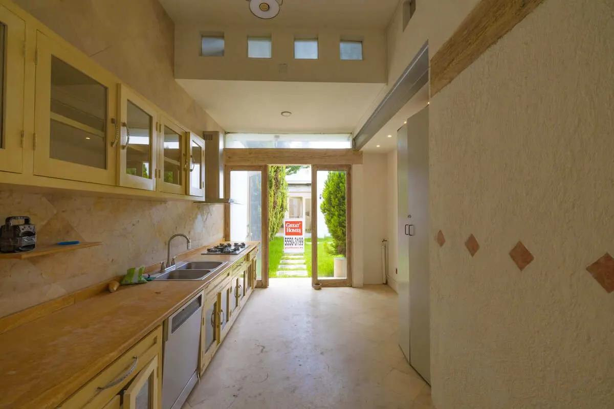 secondary property images 0