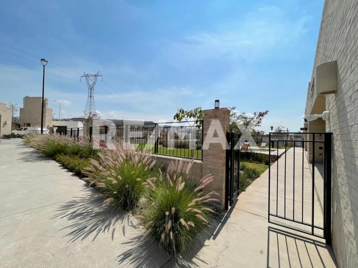 secondary property images 0