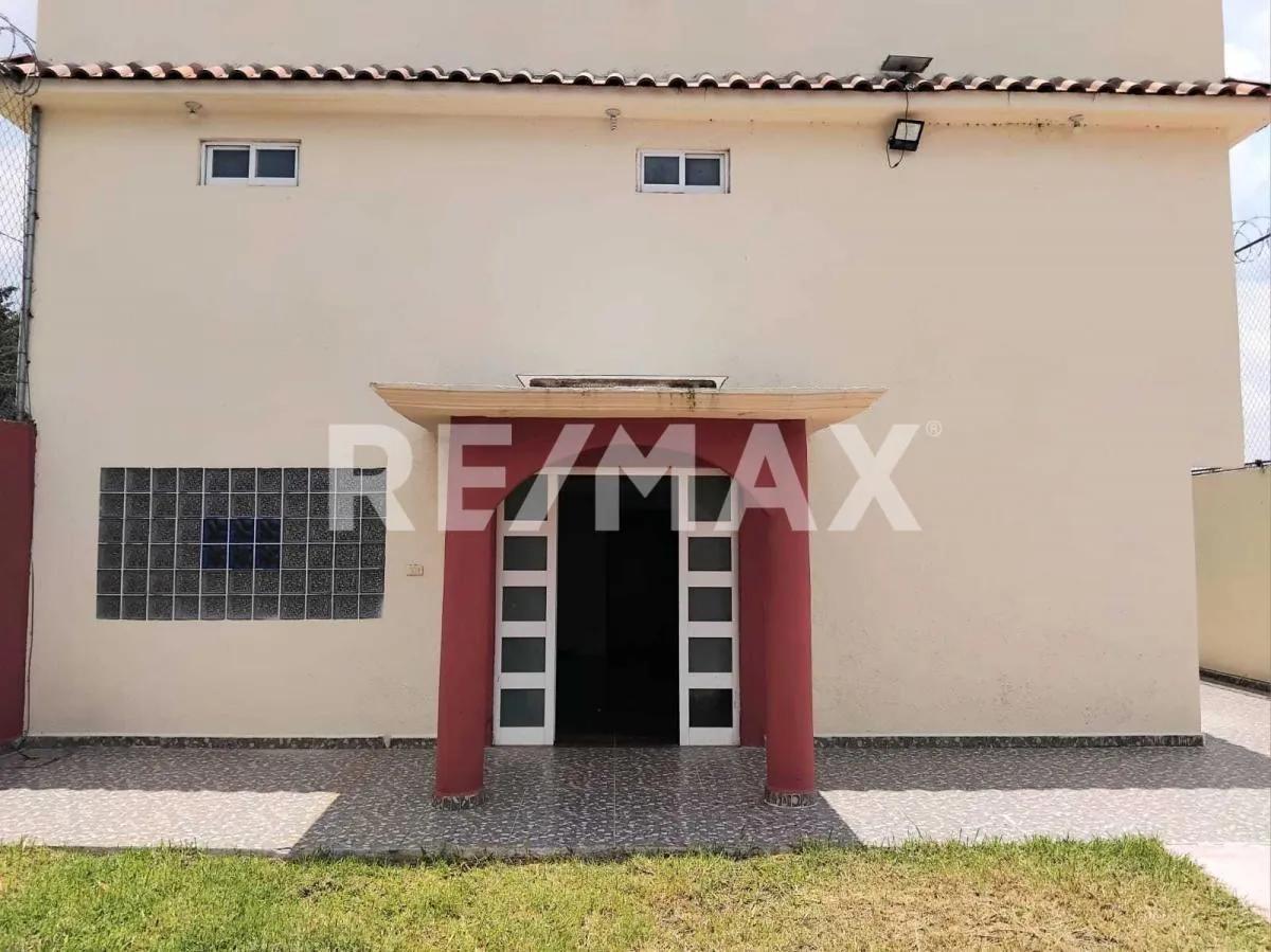 secondary property images 0