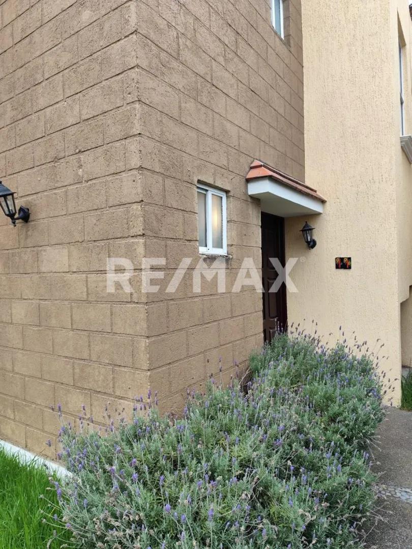 secondary property images 0