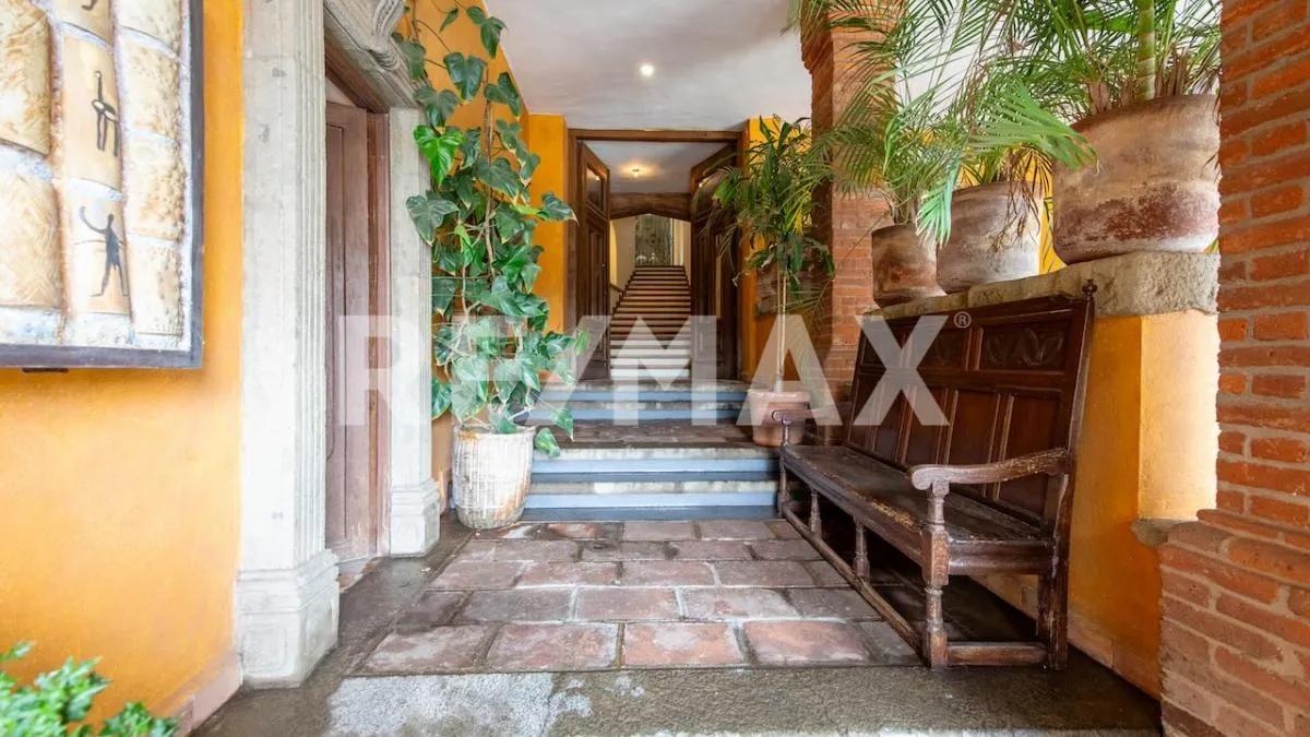 secondary property images 0