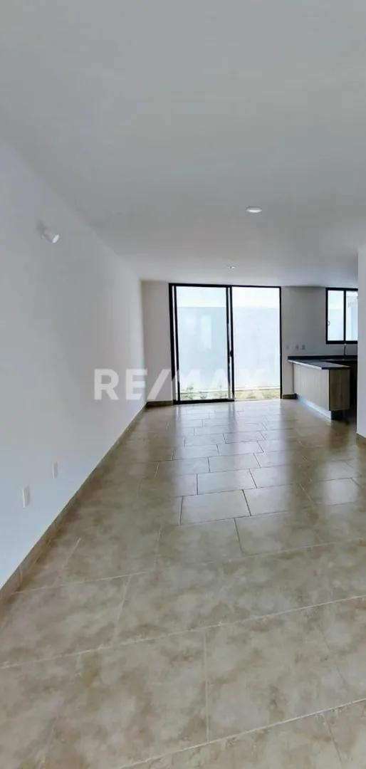 secondary property images 0