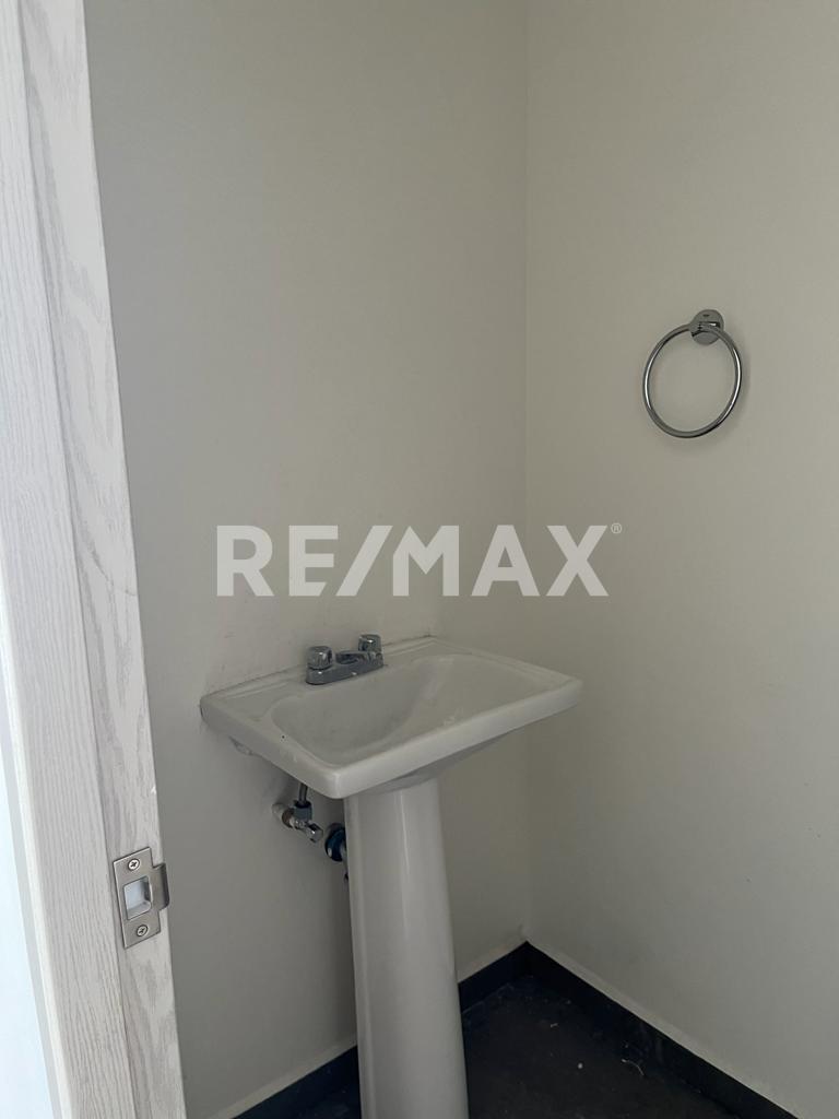 secondary property images 1