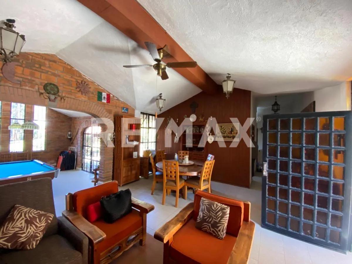 secondary property images 0