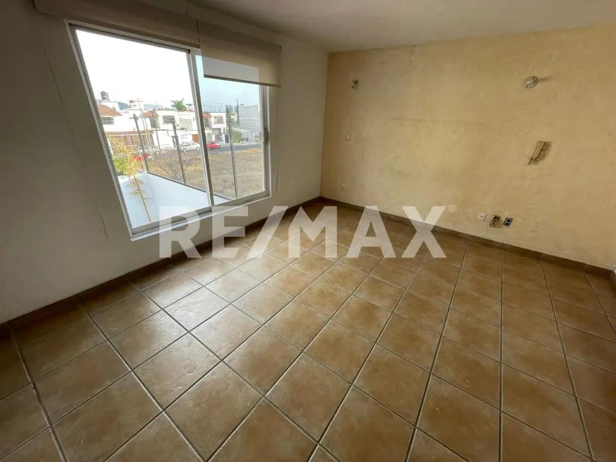 secondary property images 0