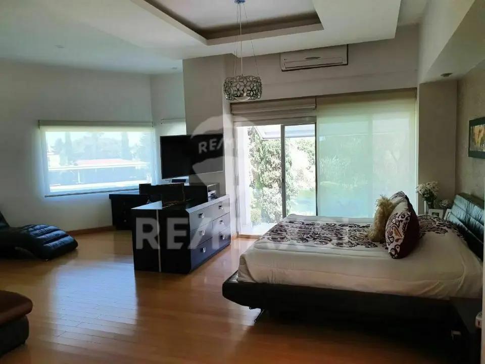 secondary property images 3