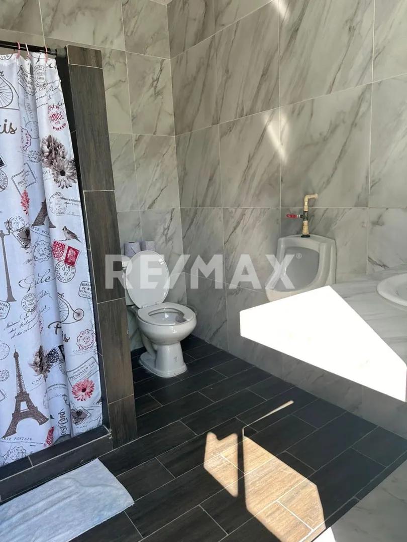 secondary property images 3