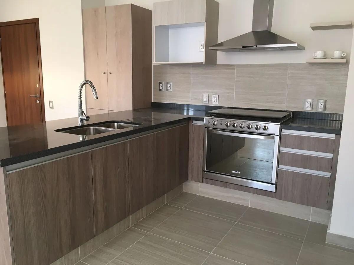 secondary property images 0