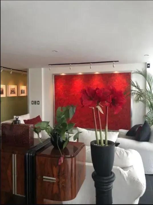 secondary property images 0