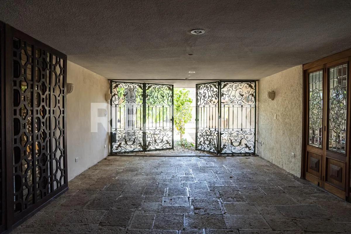 secondary property images 2