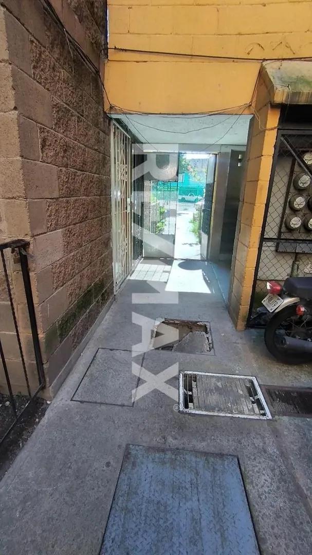 secondary property images 0