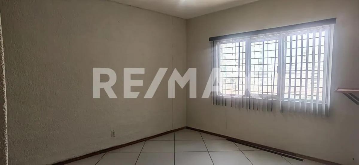 secondary property images 2