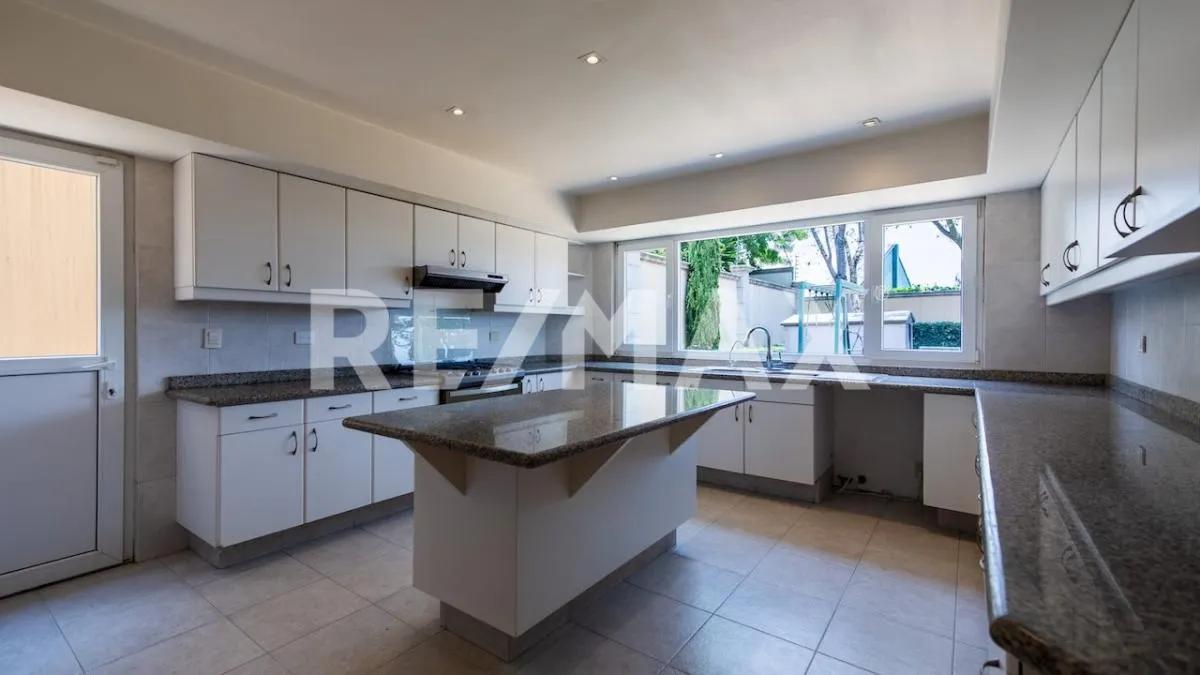 secondary property images 2