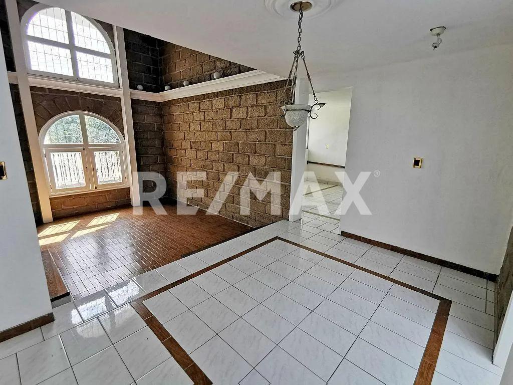 secondary property images 2