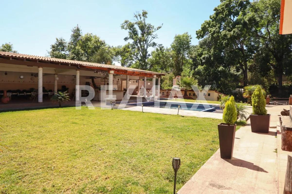 secondary property images 0