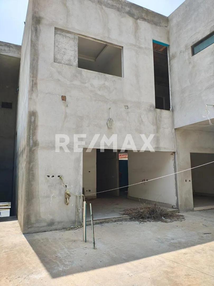 secondary property images 0