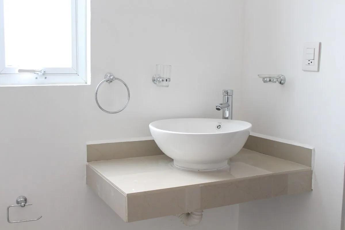 secondary property images 2