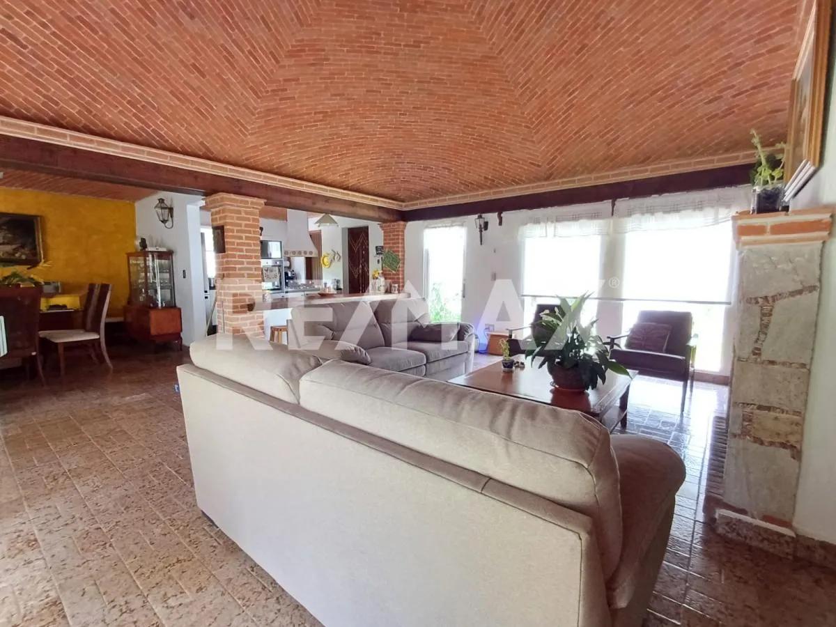 secondary property images 2