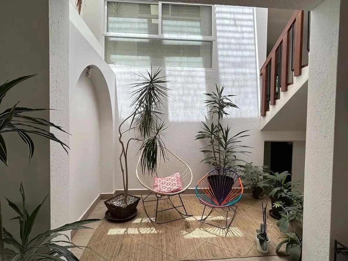 secondary property images 0