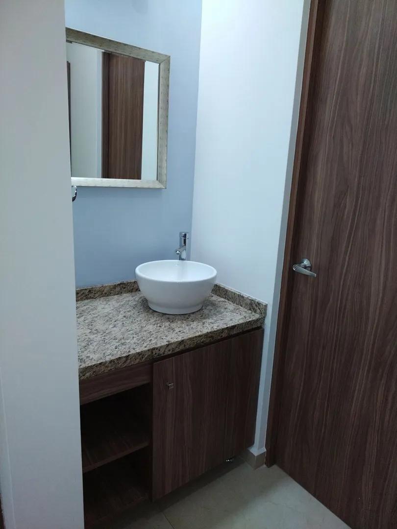 secondary property images 0