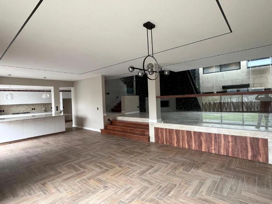 secondary property images 0