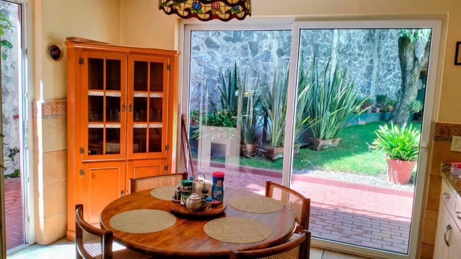 secondary property images 0