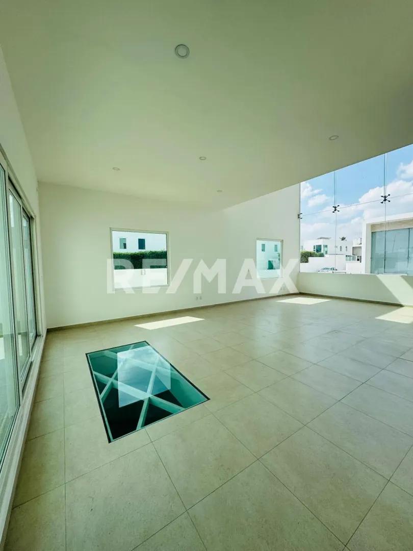 secondary property images 0