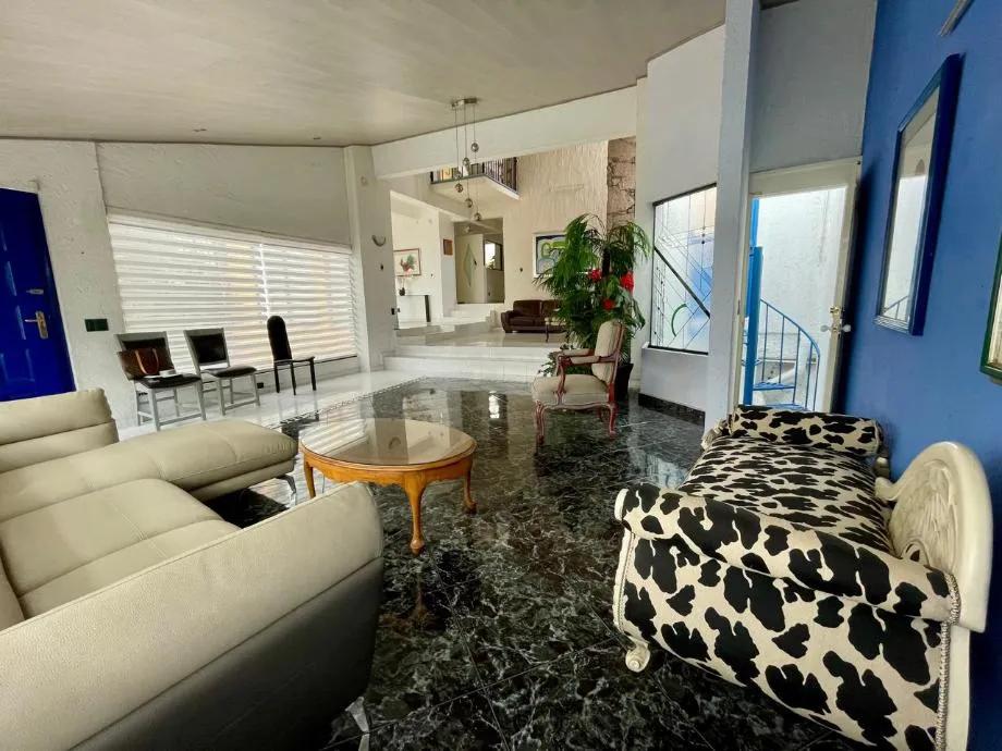 secondary property images 1