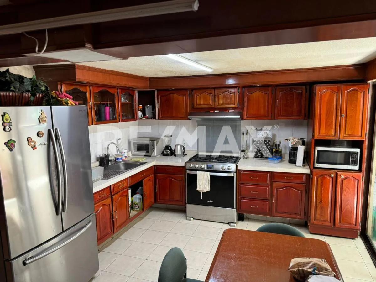 secondary property images 0