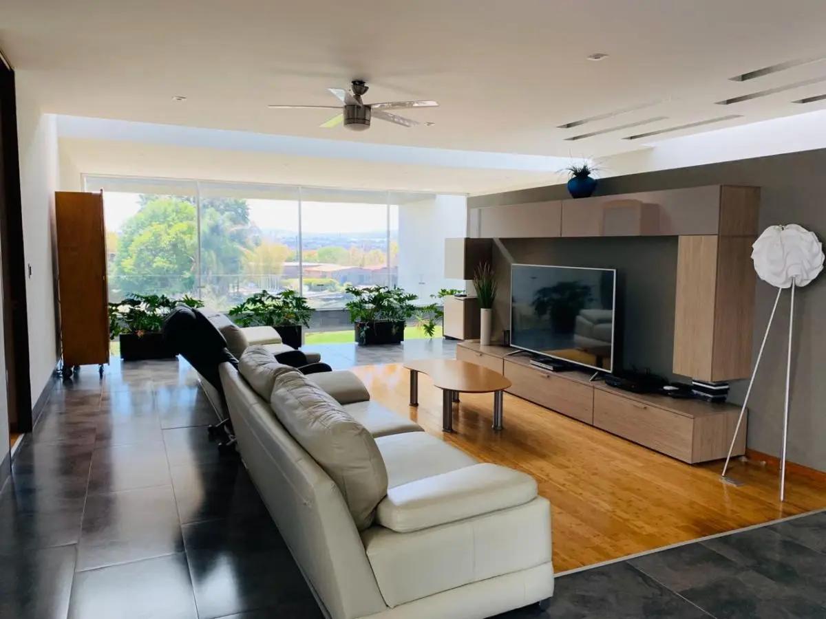 secondary property images 3