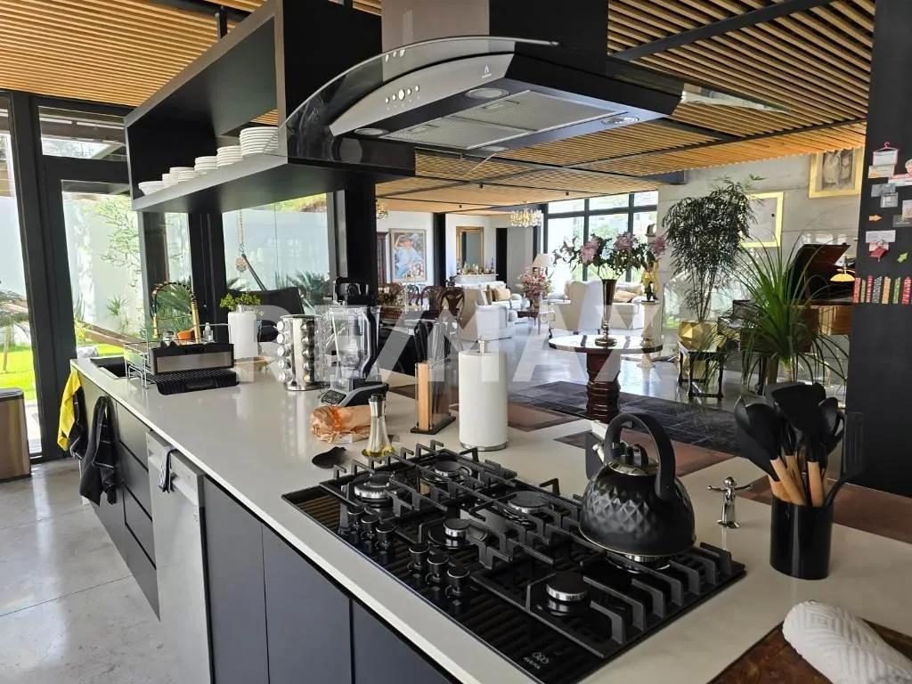 secondary property images 2